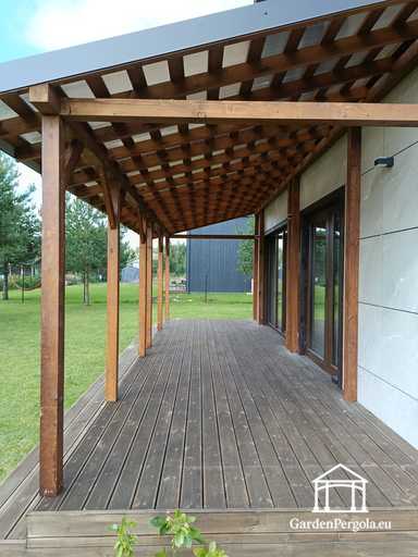 Natuurlijke 2,4 x 9 m houten veranda zonder terras